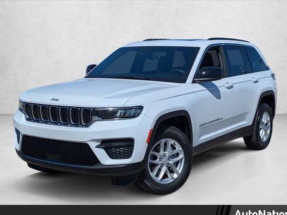 JEEP GRAND CHEROKEE 2025 1C4RJGAG1SC275886 image